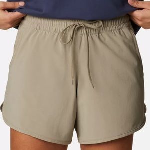 Columbia Women’s Bogata Bay Stretch Short